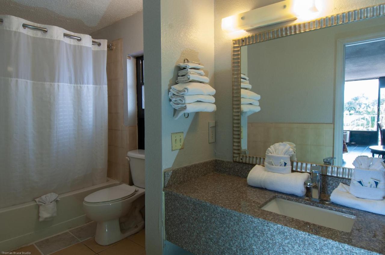 Express Inn & Suites - 5 Miles From St Petersburg Clearwater Airport Εξωτερικό φωτογραφία