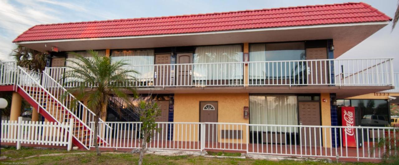 Express Inn & Suites - 5 Miles From St Petersburg Clearwater Airport Εξωτερικό φωτογραφία